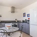 La Maison Du